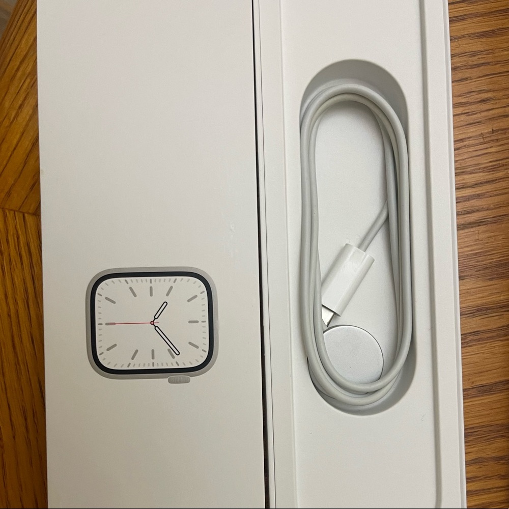 Apple Watch series 7- 41mm